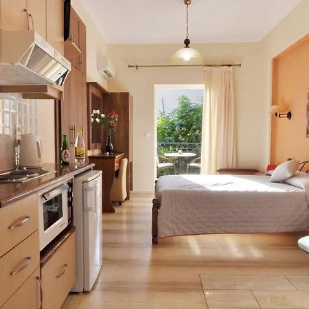 Marilena Studios And Apartments Палеокастрица Екстериор снимка
