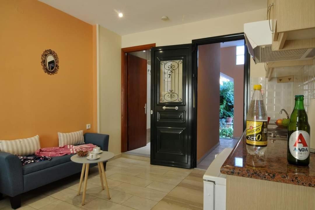 Marilena Studios And Apartments Палеокастрица Екстериор снимка