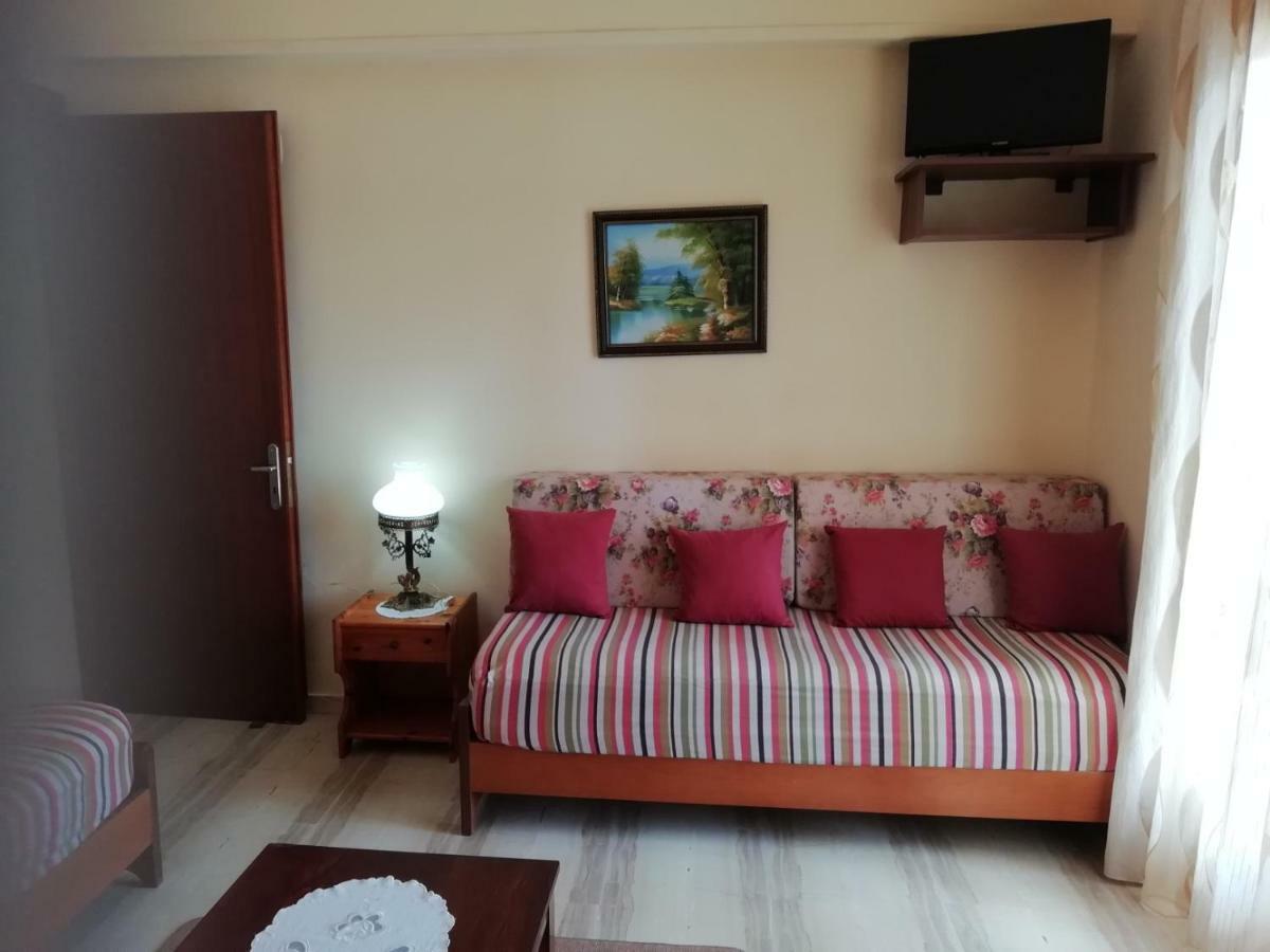 Marilena Studios And Apartments Палеокастрица Екстериор снимка